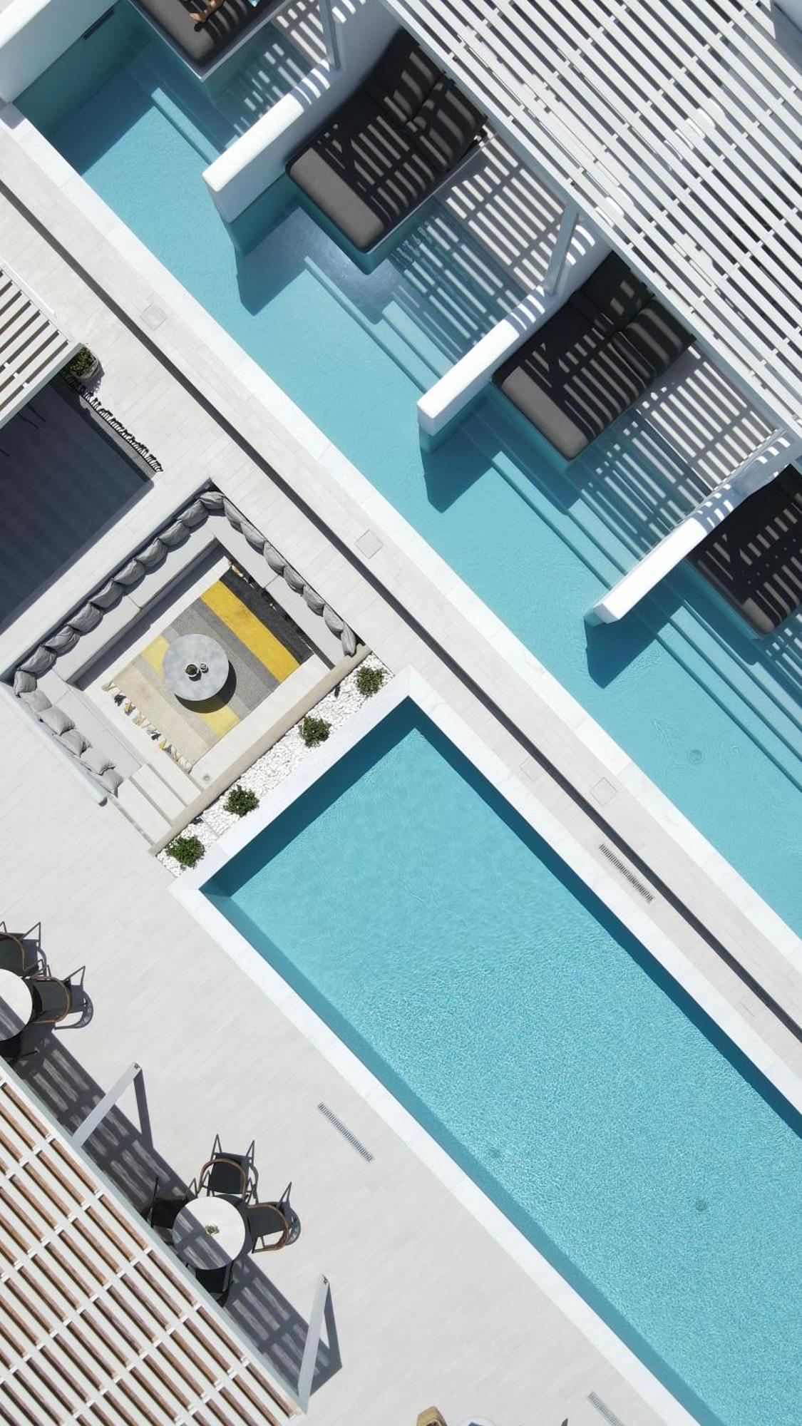 Quartano Suites By Heliessa, Adults Only Náousa Buitenkant foto