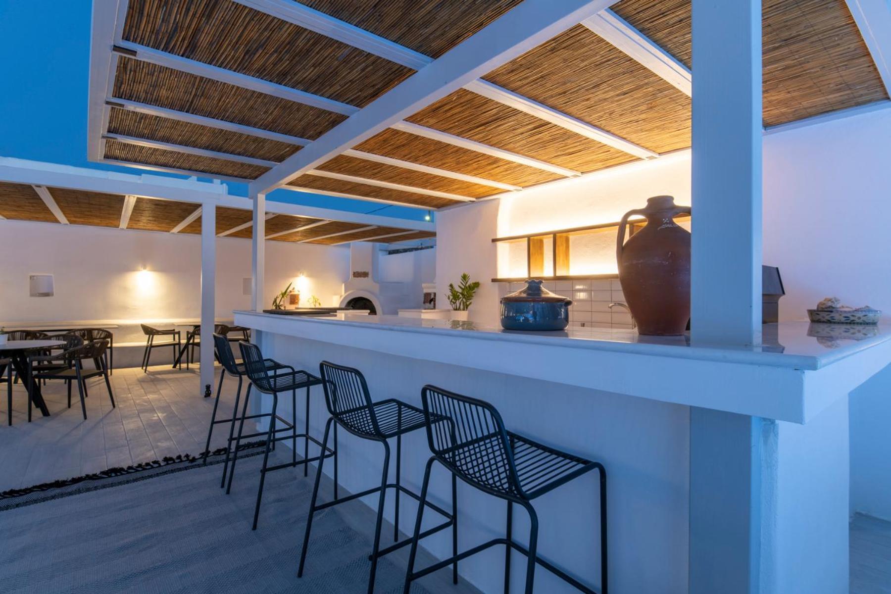 Quartano Suites By Heliessa, Adults Only Náousa Buitenkant foto