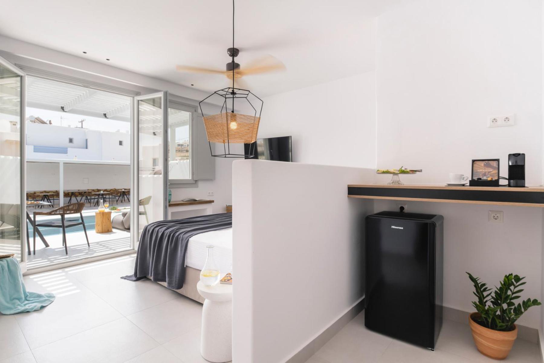 Quartano Suites By Heliessa, Adults Only Náousa Buitenkant foto