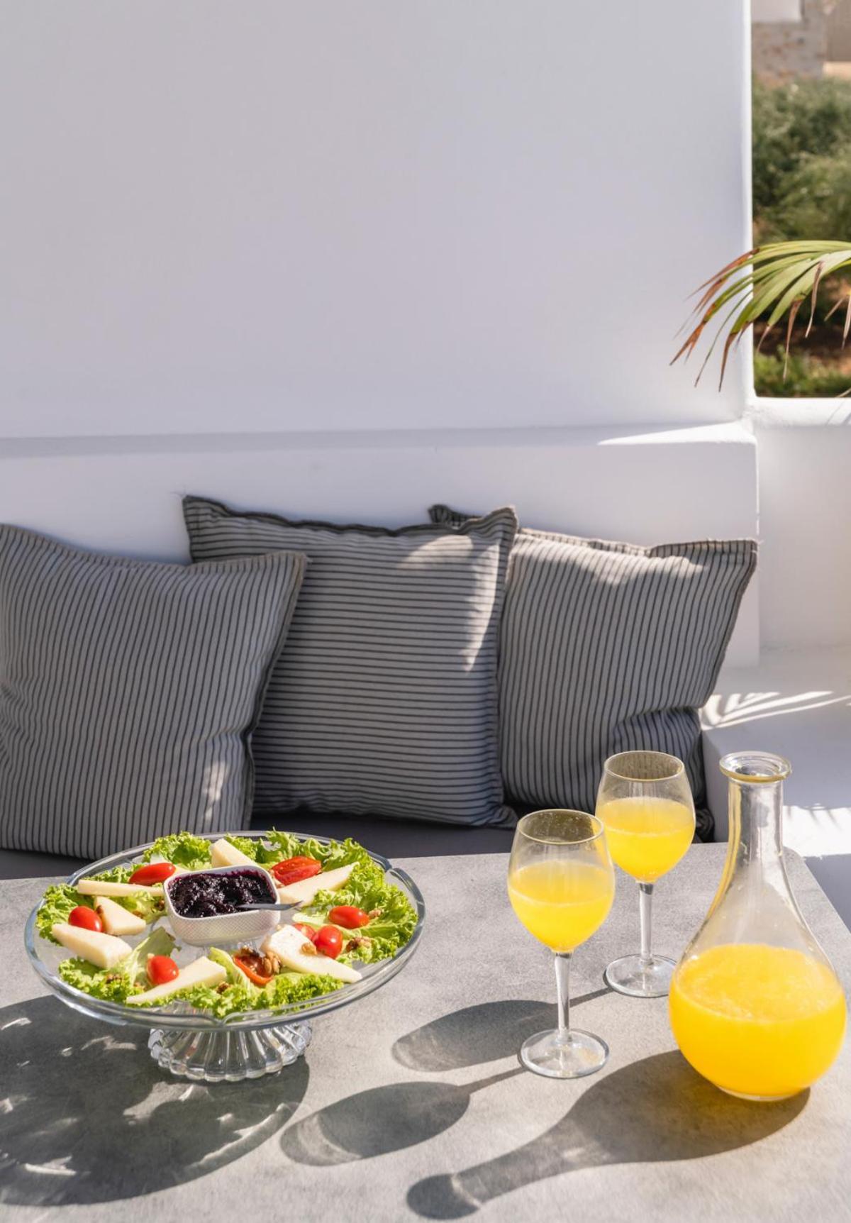 Quartano Suites By Heliessa, Adults Only Náousa Buitenkant foto